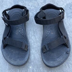 Teva Sandals, Women’s Size 8, Black